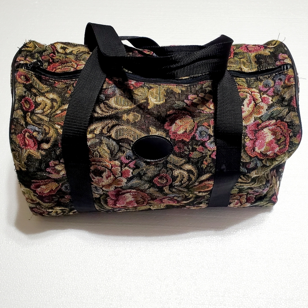 Medium Floral Tapestry Overnight Bag.